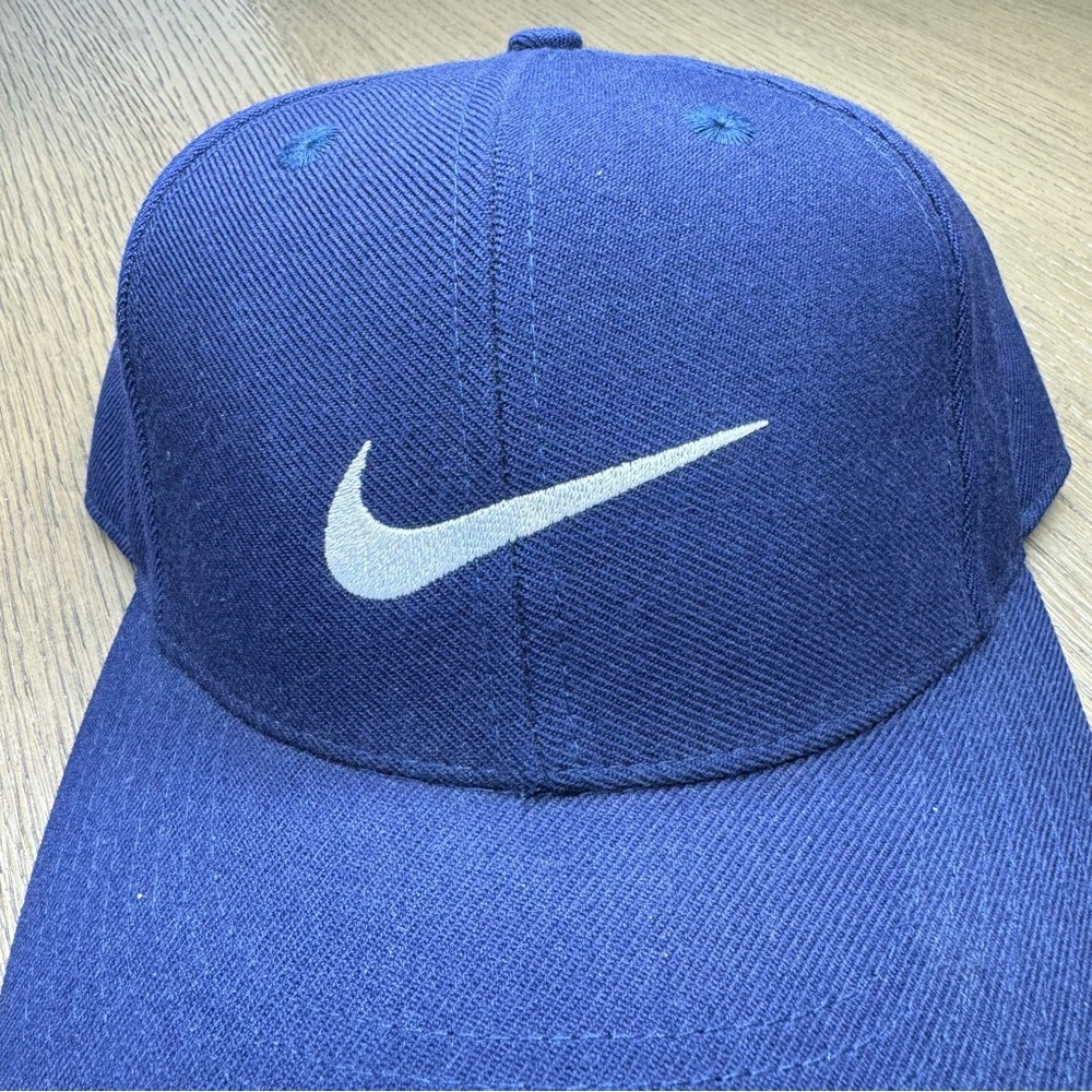 Vintage Nike with swoosh in the front and back. - Picture 2 of 5